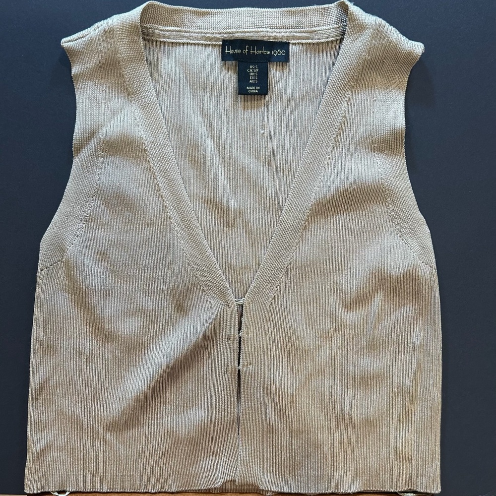 House Of Harlow 1960 Beige Knit Sleeveless Zip Front Vest Top Size Small